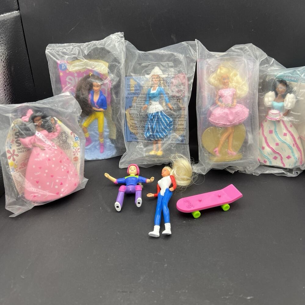 90’s Barbie McDonald's Happy Meal Toys Lot of 8 , 5 New Sealed, 3 Used